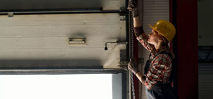 Addressing Common Garage Door Stoppage Issues in La Mirada, CA