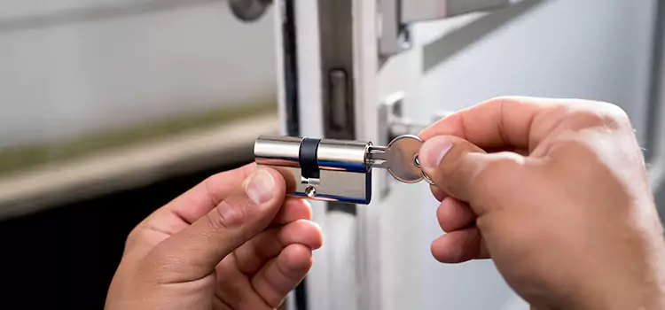 Emergency Locksmith for House La Mirada