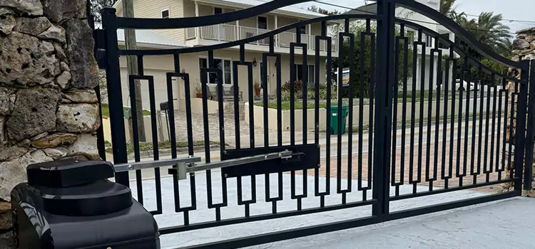 Swing Gate Opener with Keypad La Mirada